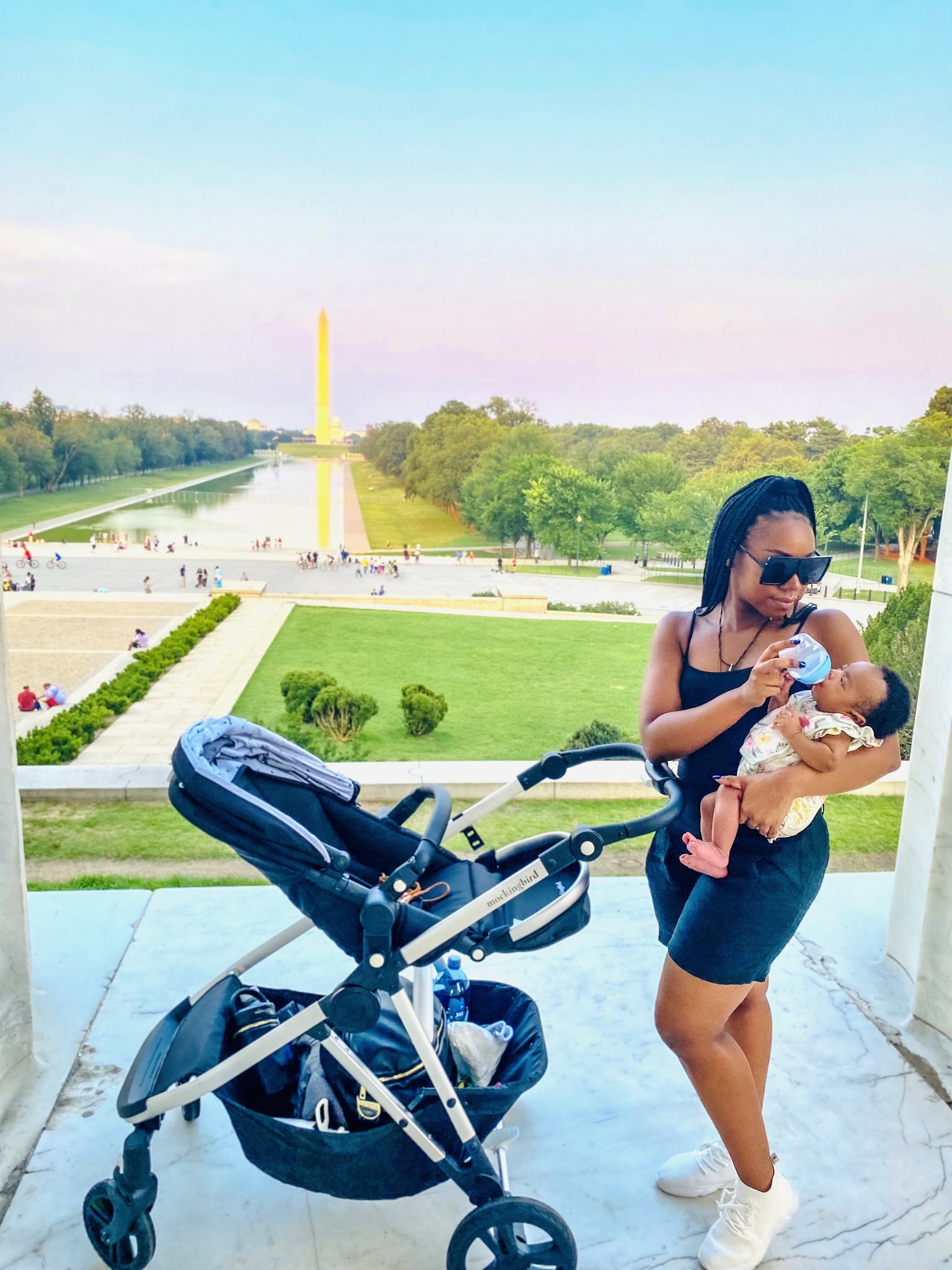 10 Benefits of Driving to Your Vacation with a Newborn